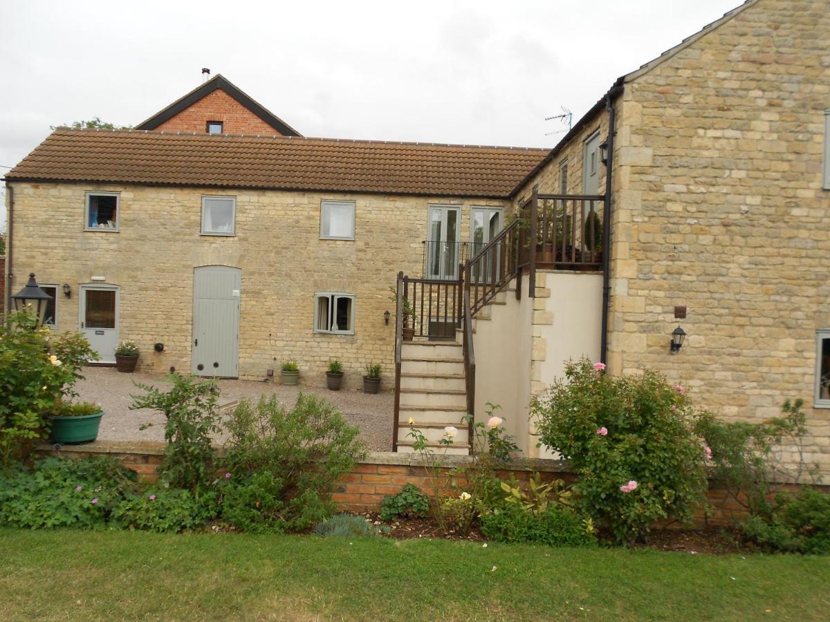 Willoughby Arms Hotel Little Bytham Luaran gambar